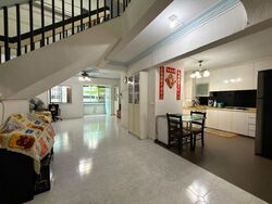 Blk 549 Jurong West Street 42 (Jurong West), HDB Executive #628443481
